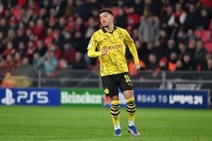 记者：多特未考虑签回桑乔和与其对话，不认为他愿为回归大幅降薪