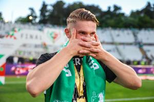 乐鱼体育官方平台-约克雷斯为葡体102场轰97球，每87分钟打进1球&amp;28次罚点仅丢1球