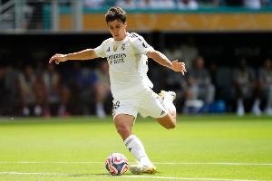 乐鱼体育官方平台-皇马世俱杯“大腿”&amp;3球1助！ESPN：贡萨洛儿时差点选择橄榄球