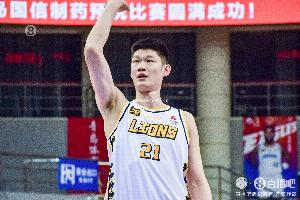 乐鱼体育官方平台-CBA一阵、二阵候选：胡金秋杨瀚森领衔前场 徐杰孙铭徽领衔后场
